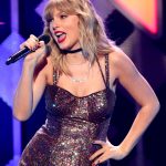 Taylor-Swift-2019-Jingle-Ball