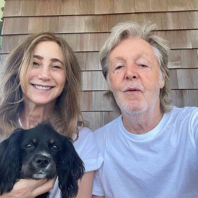 paul-mccartney-adopts-dog-072423-2-ba218f70585d42958dd08ee4cb6197f5