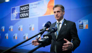 si-news-referendum-nato